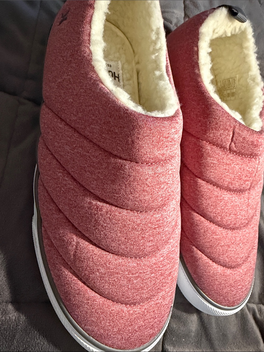 Cozy Quilted Hurley Womens Shoes
